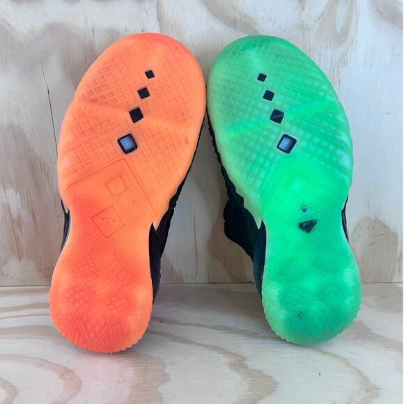 Nike - Air Zoom Max Lebron 18 - Sneakers - Black - Big Kid's - 5.5Y - CW2760-009 - Picture 8 of 9